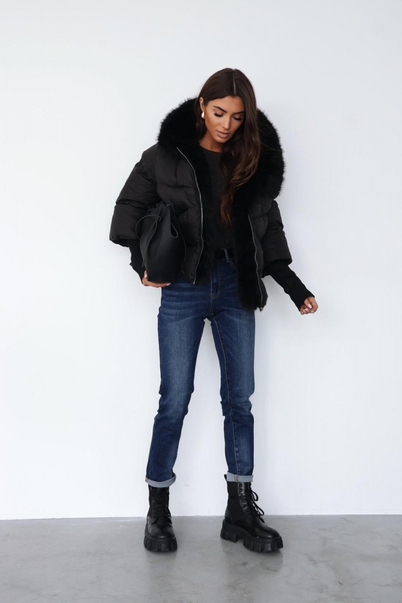 Kurtka puchowa z kapturem i futerkiem – Black Elegance 🖤 - Image 2